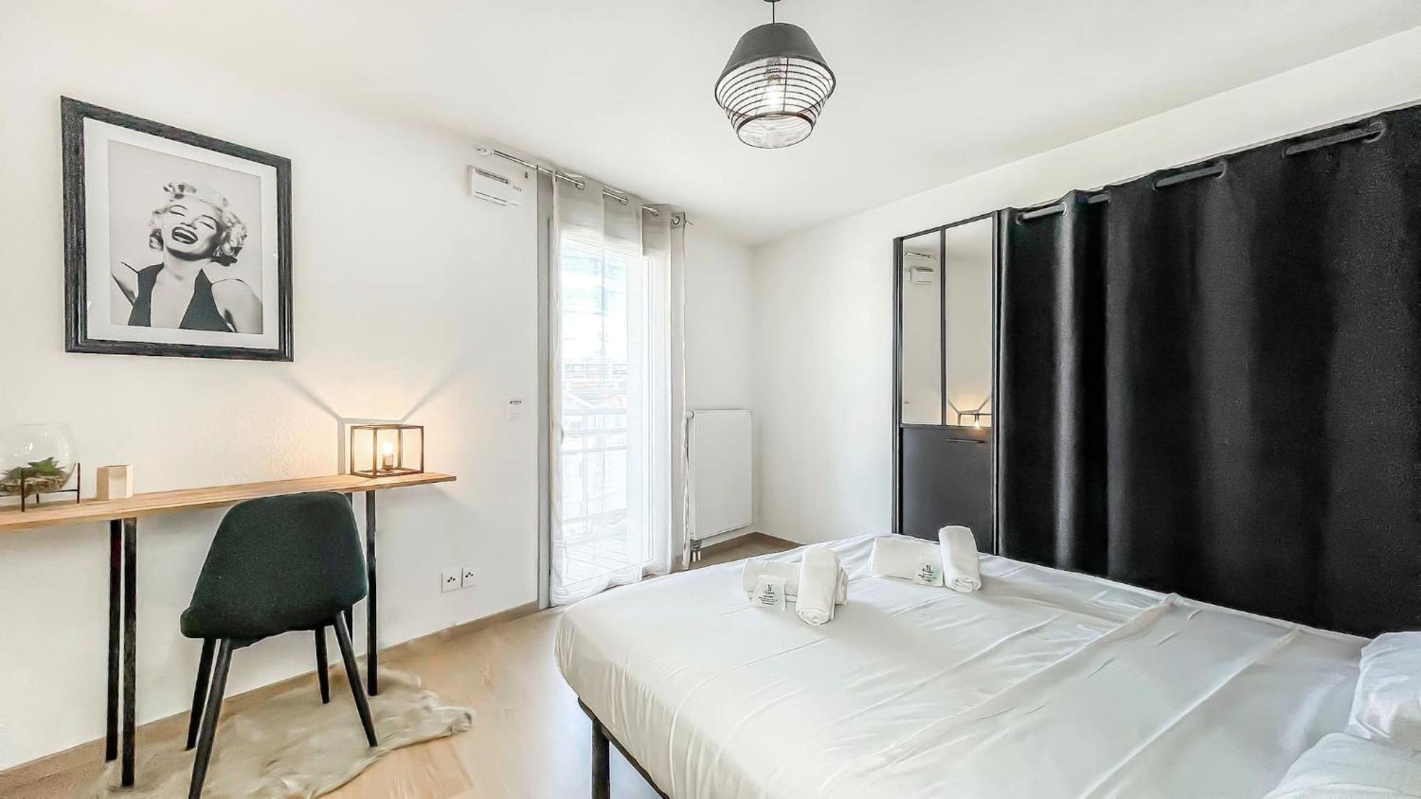 Homey Chloe - New - Parking Gratuit - Balcon Prive - Proche Geneve آنماس المظهر الخارجي الصورة