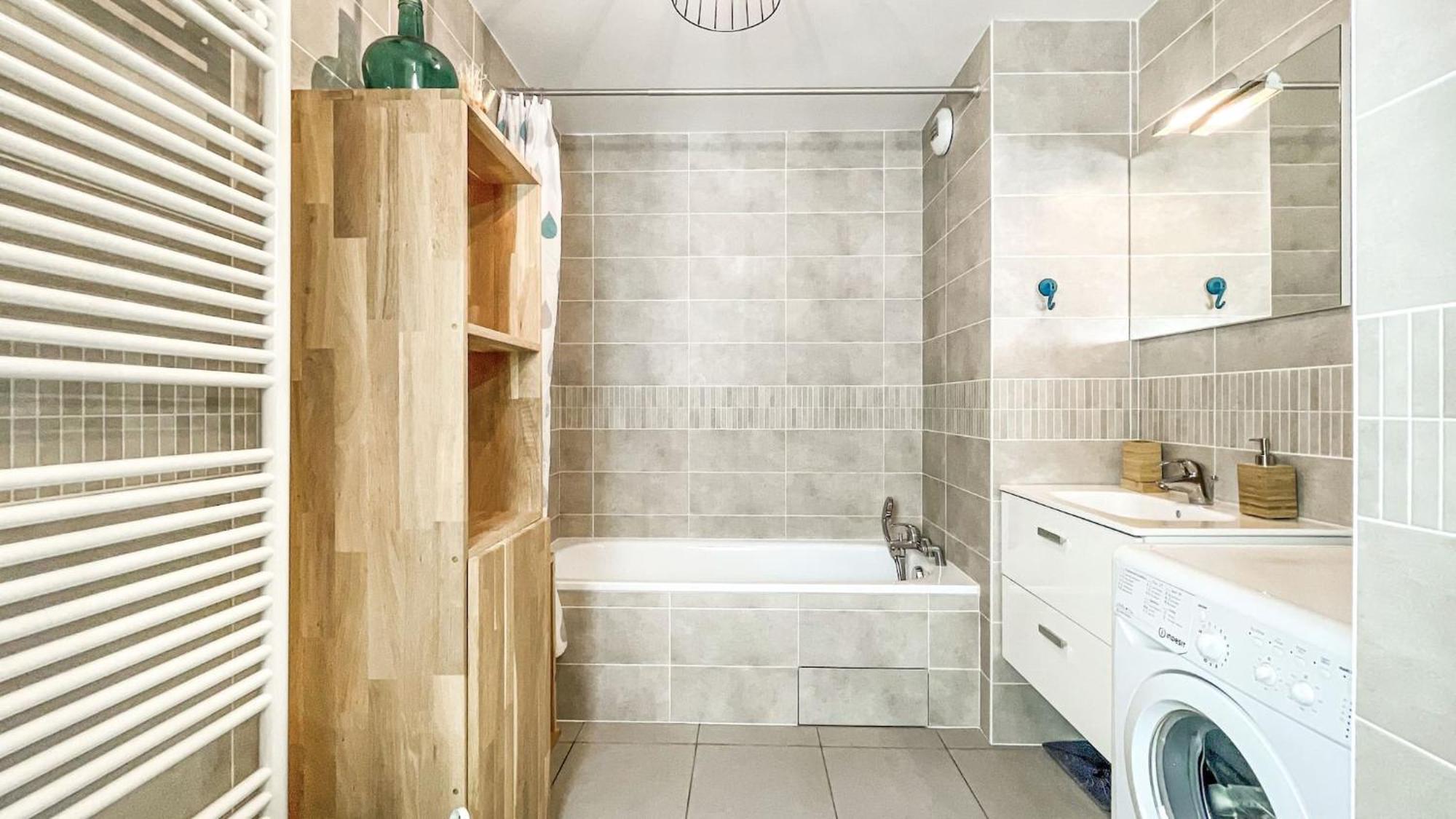 Homey Chloe - New - Parking Gratuit - Balcon Prive - Proche Geneve آنماس المظهر الخارجي الصورة